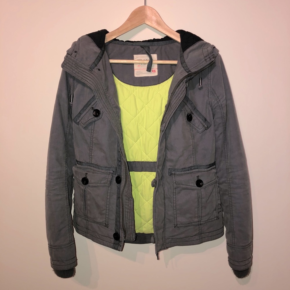 TNA Platoon fall jacket XS Army Green